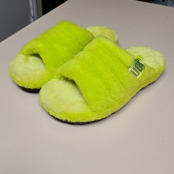 Ugg Fluff You Neon slippers size 7 - Picture 2 of 7